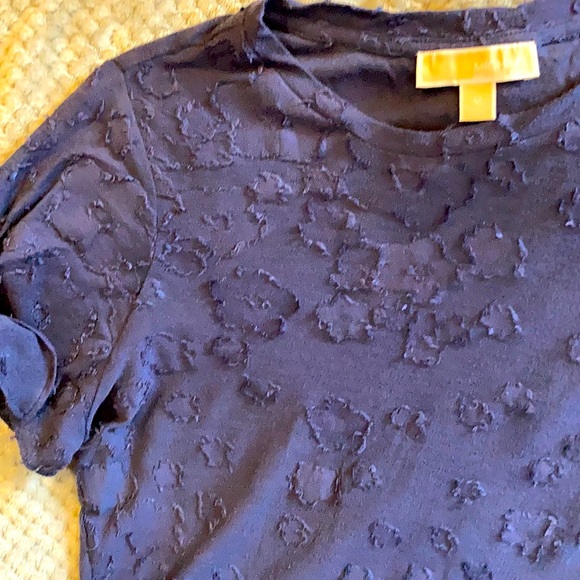 Michael Kors Blue Patterned top - Picture 4 of 6